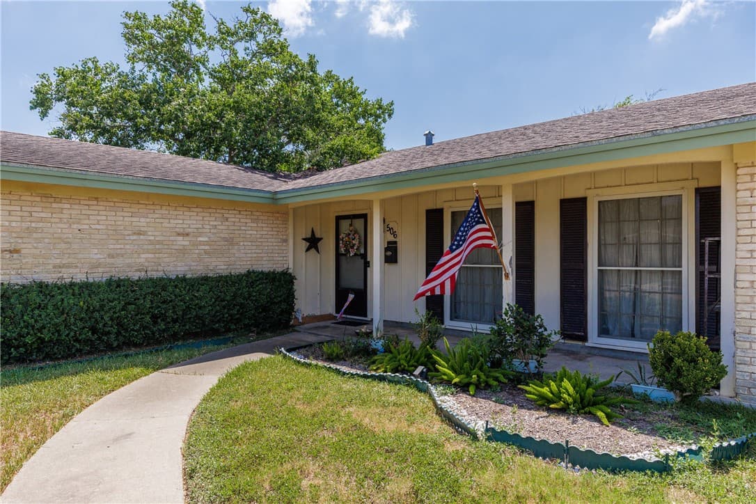 506 Fairfield Dr