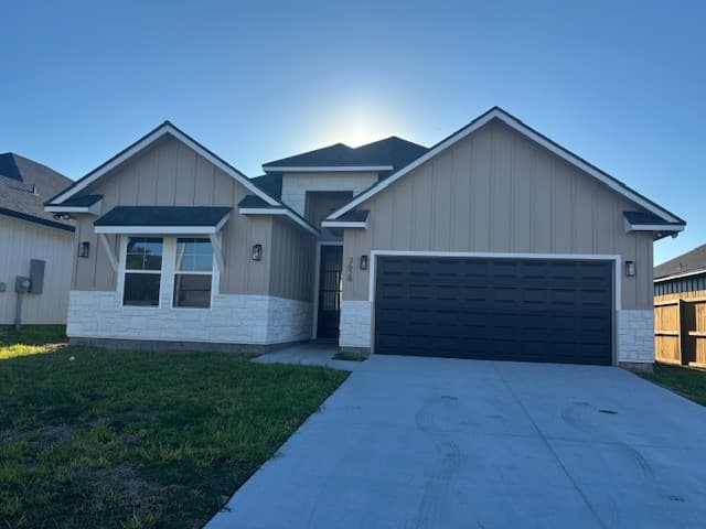 3629 Rebecca Dr