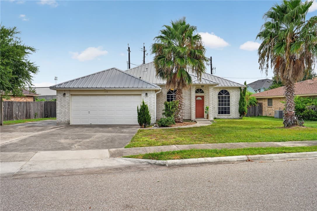 112 Presidio Dr