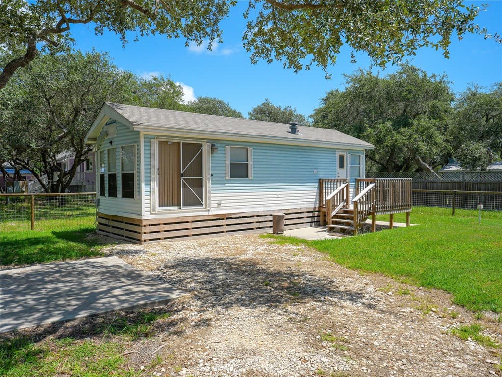 312 Traylor Ave