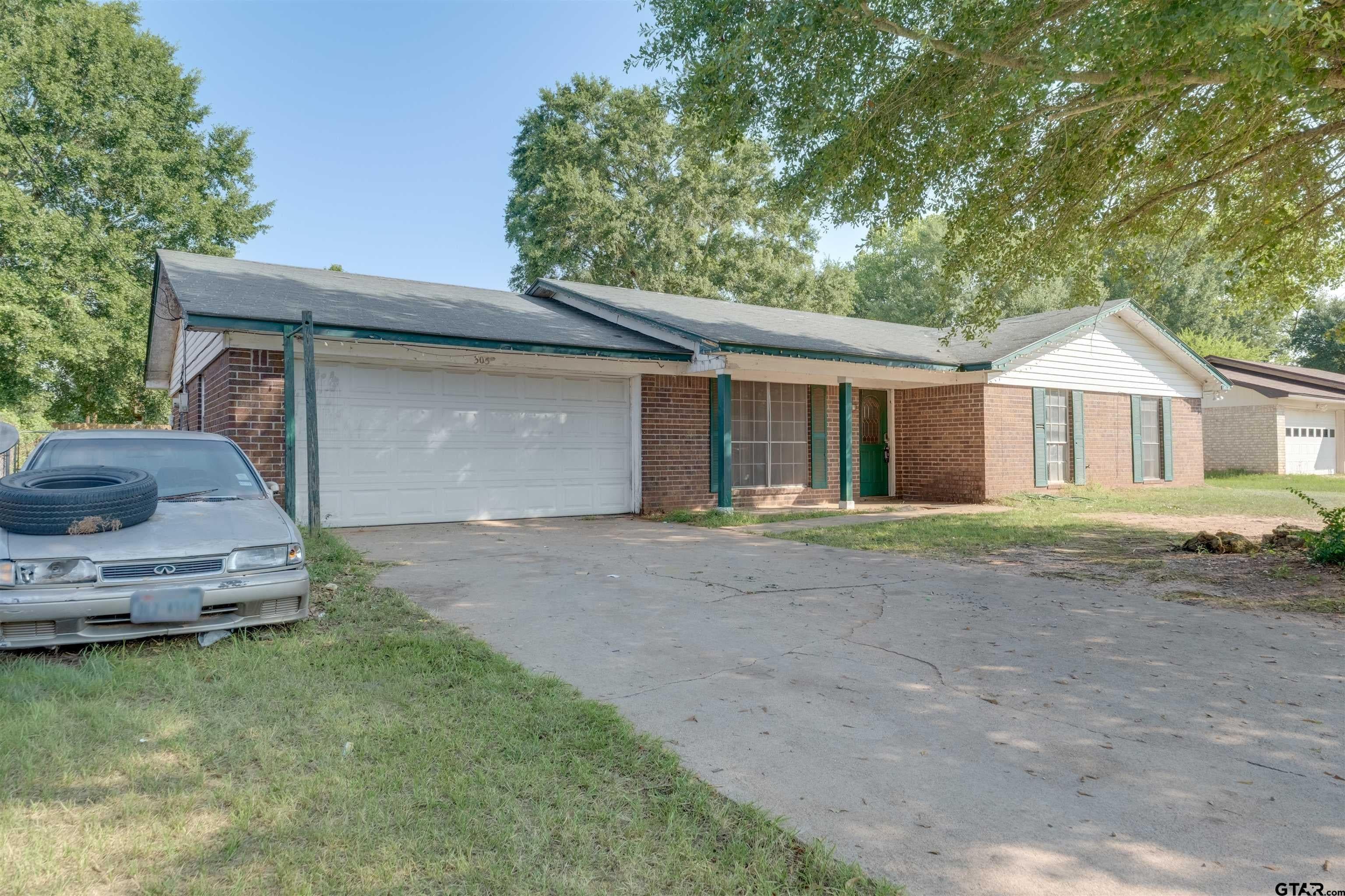Main property image