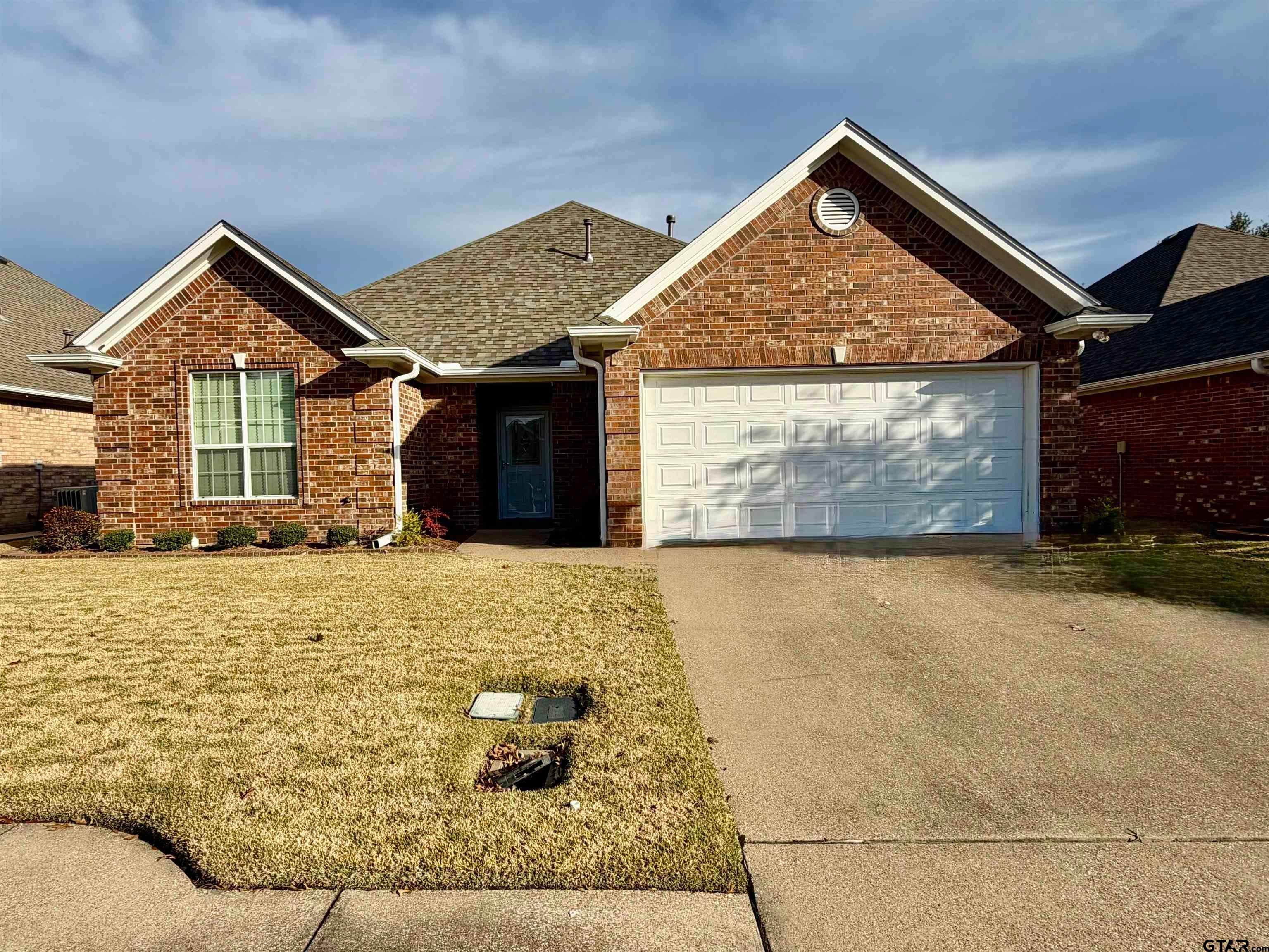 Main property image