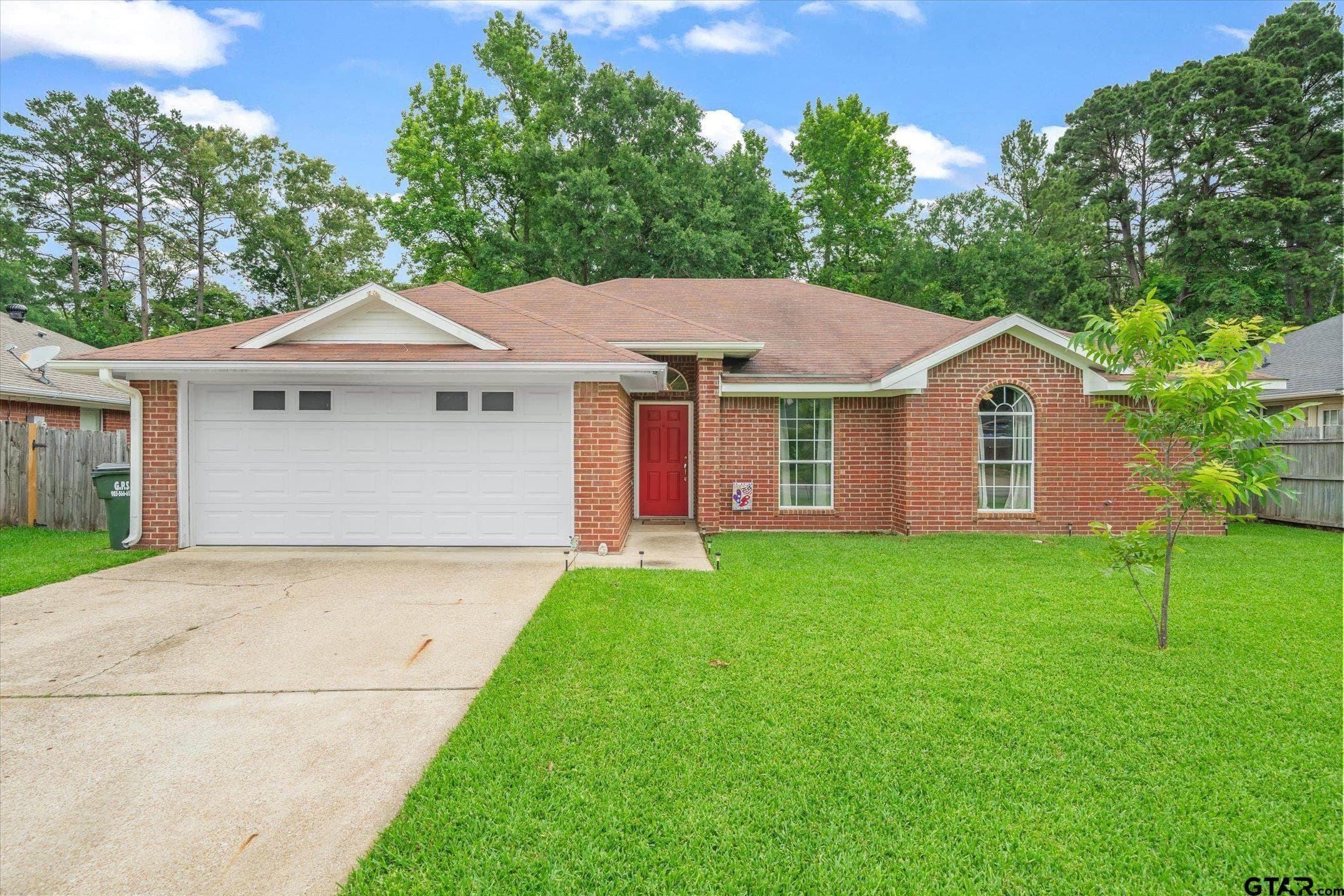 341 Frederick Cir