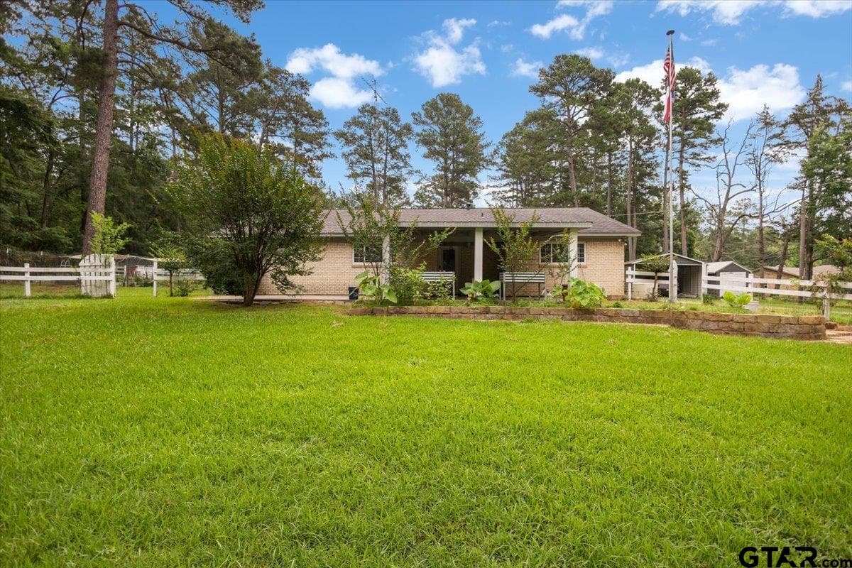 20994 State Highway 110 N