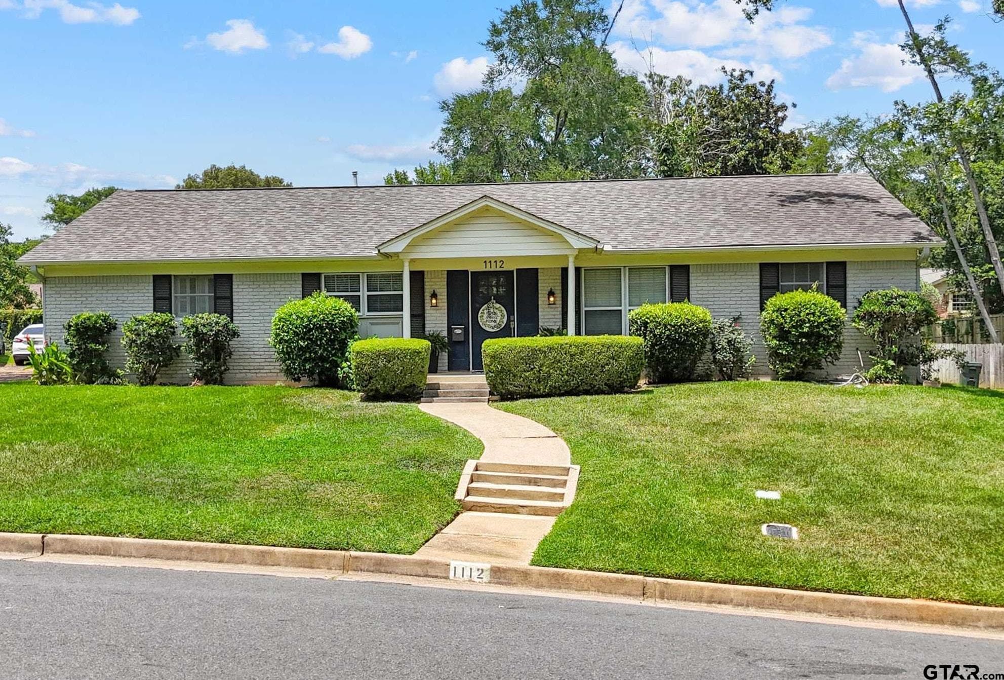 1112 Pollard Dr