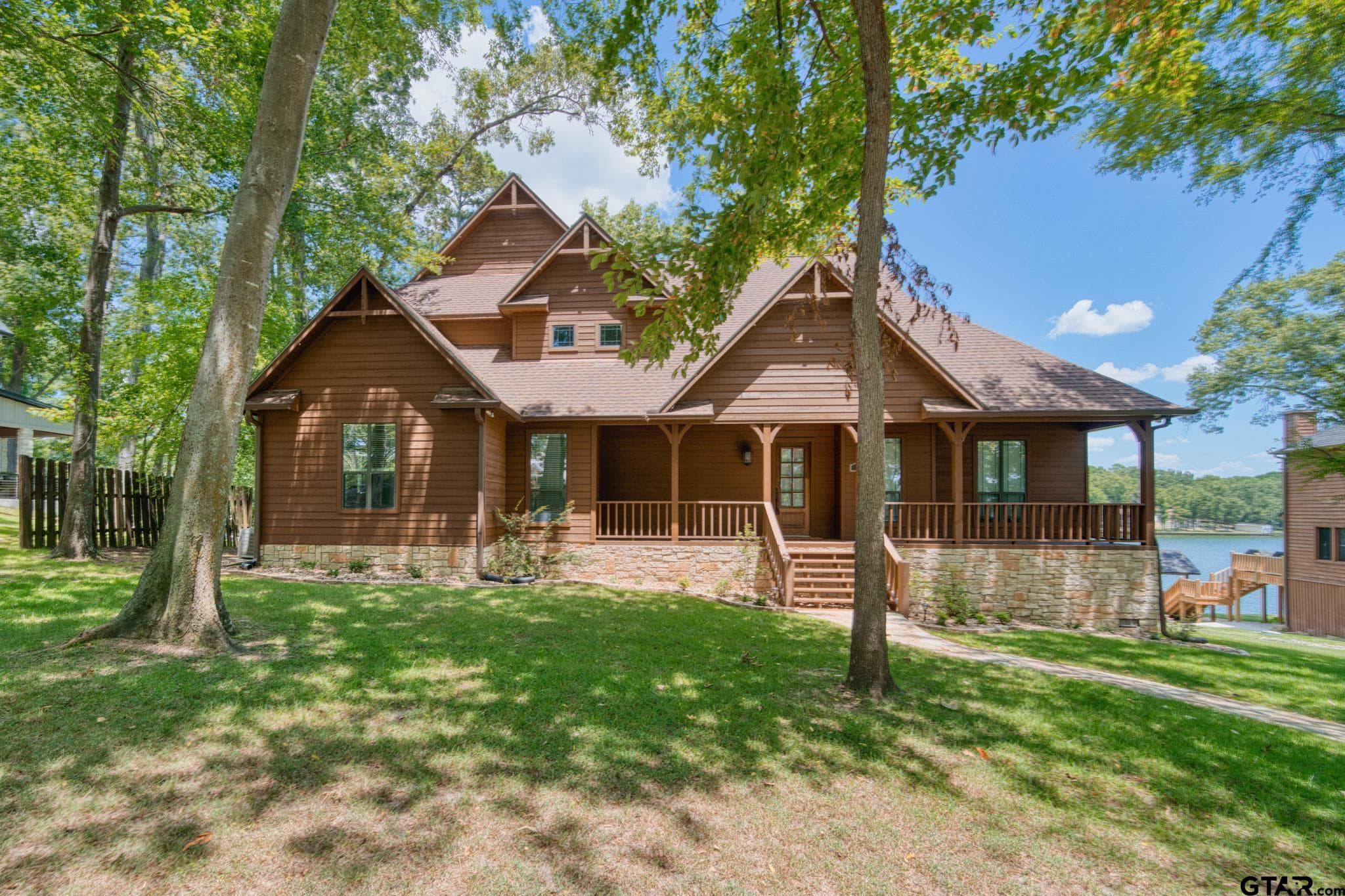 811 King Leonard Ct