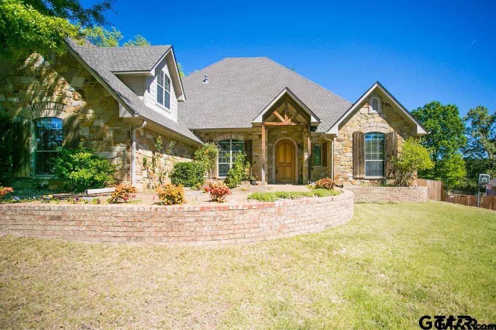 17191 Westlake Cir