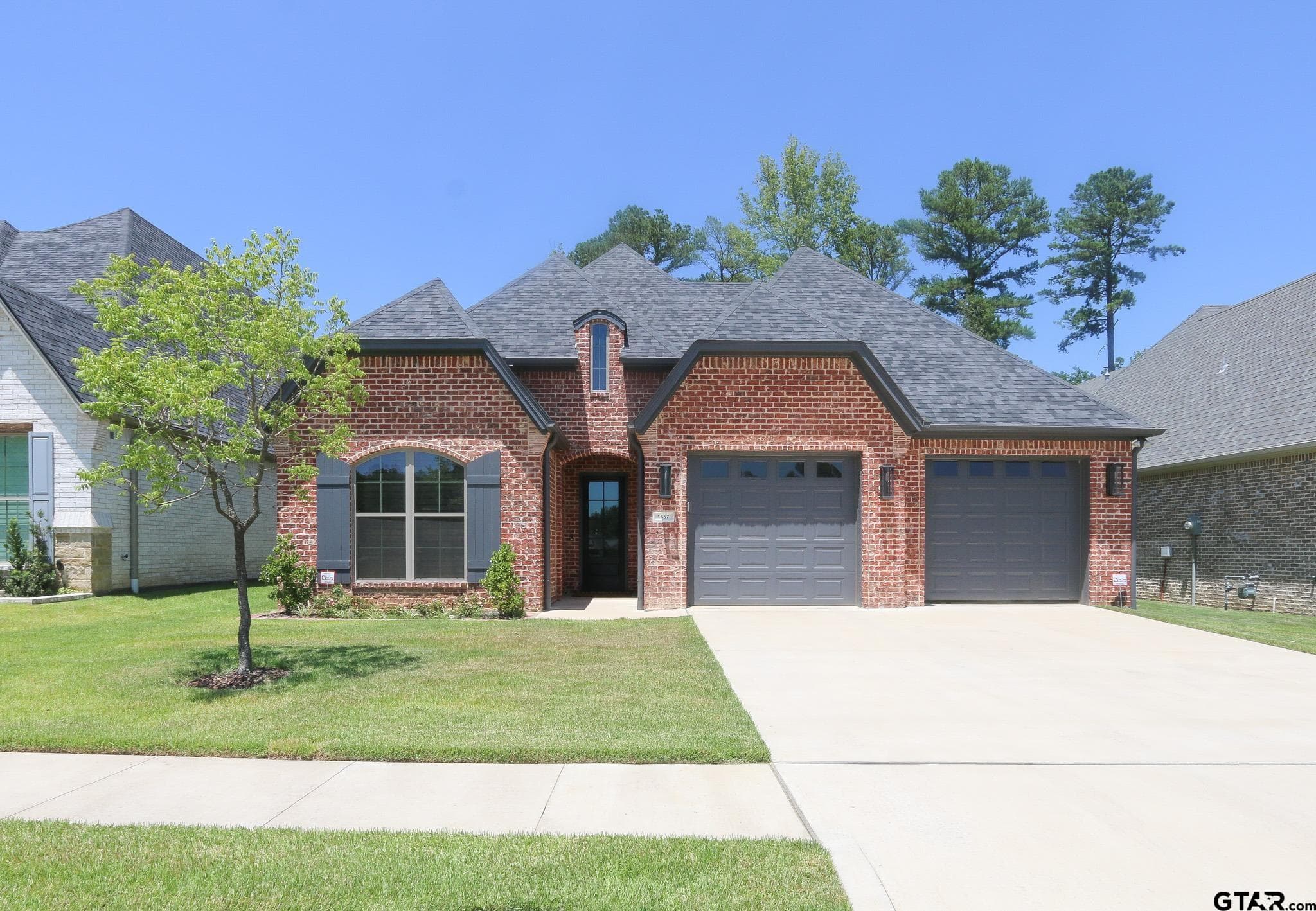 1657 Legacy Ct