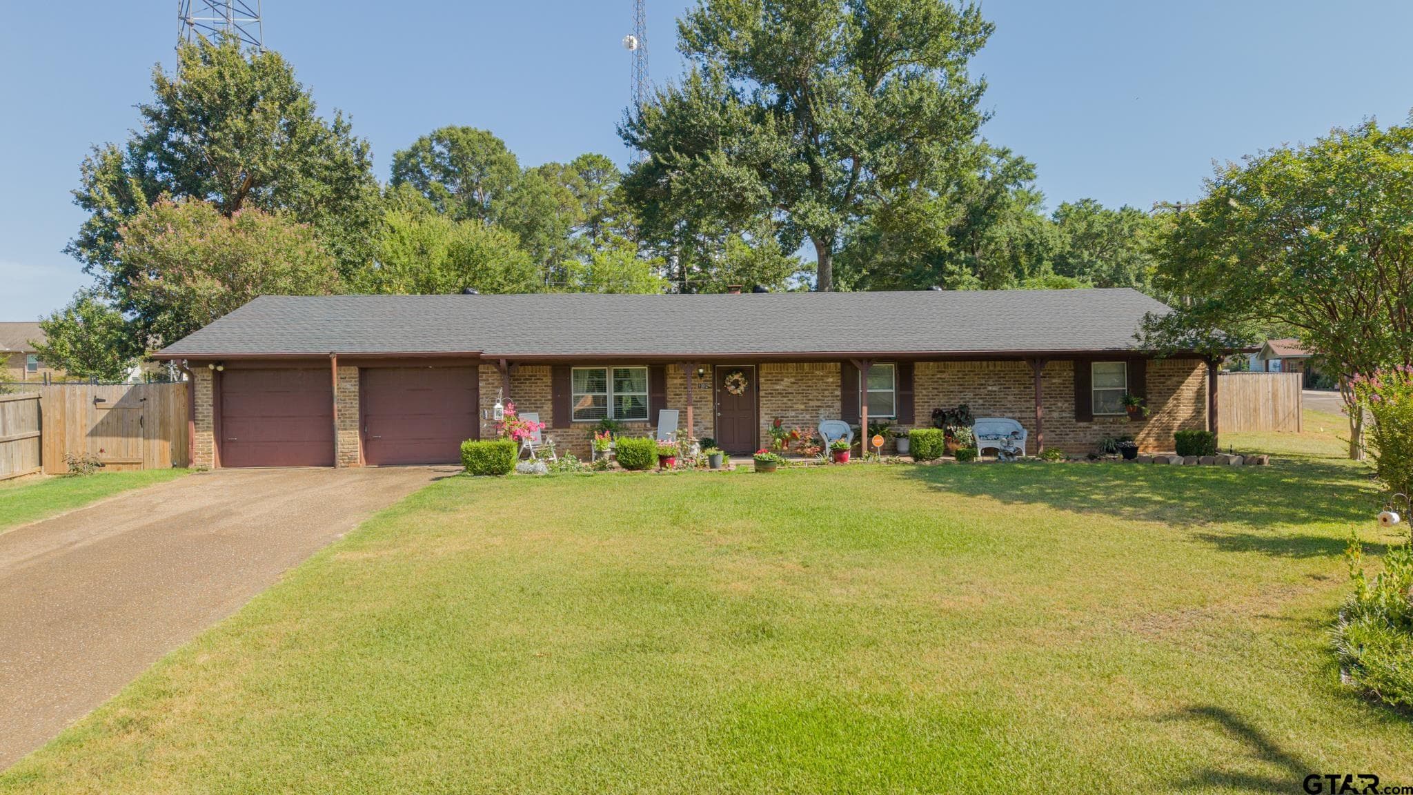 102 Heston St