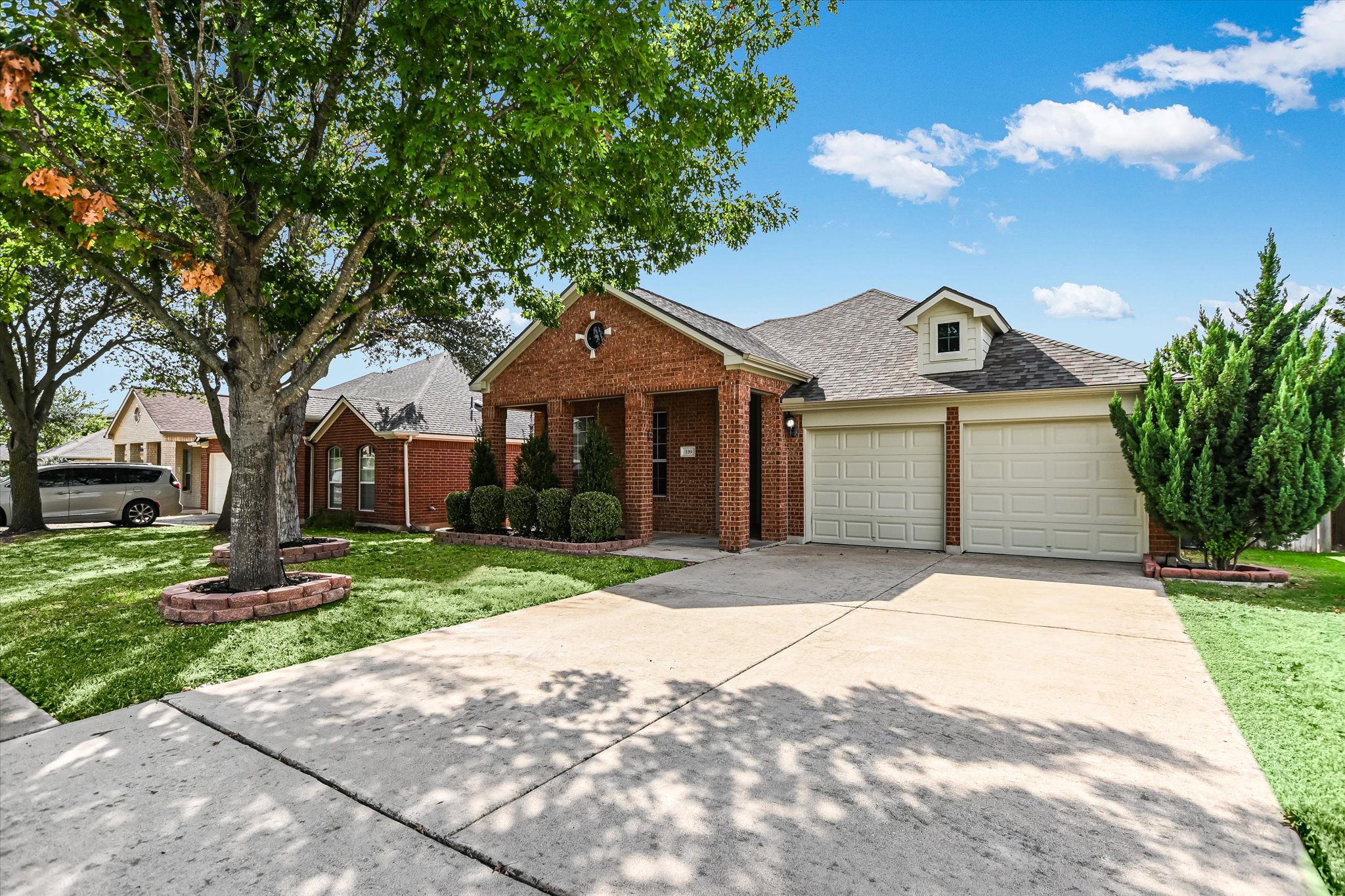 Main property image