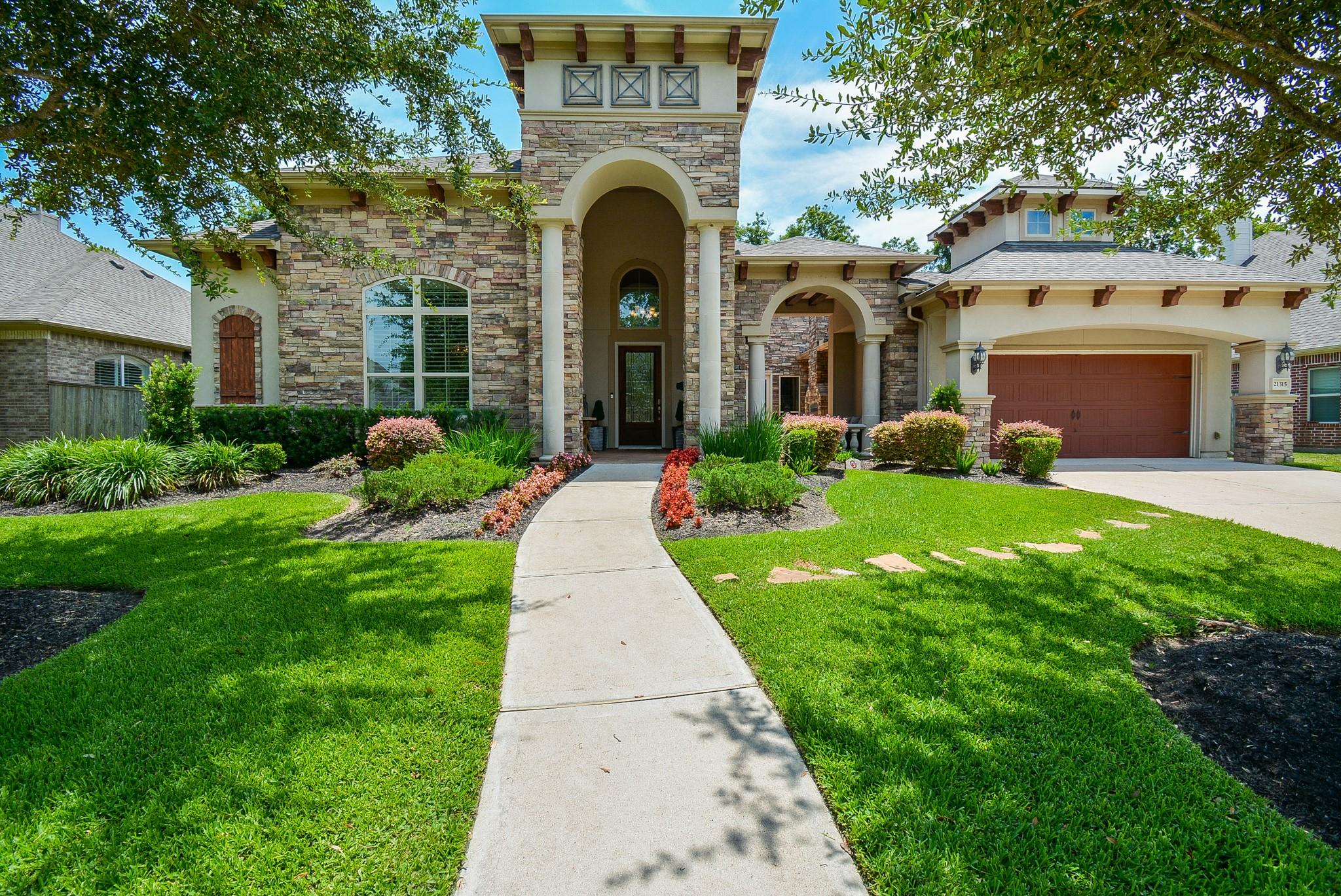 Main property image
