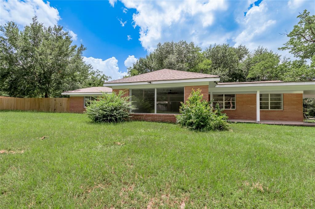 Main property image
