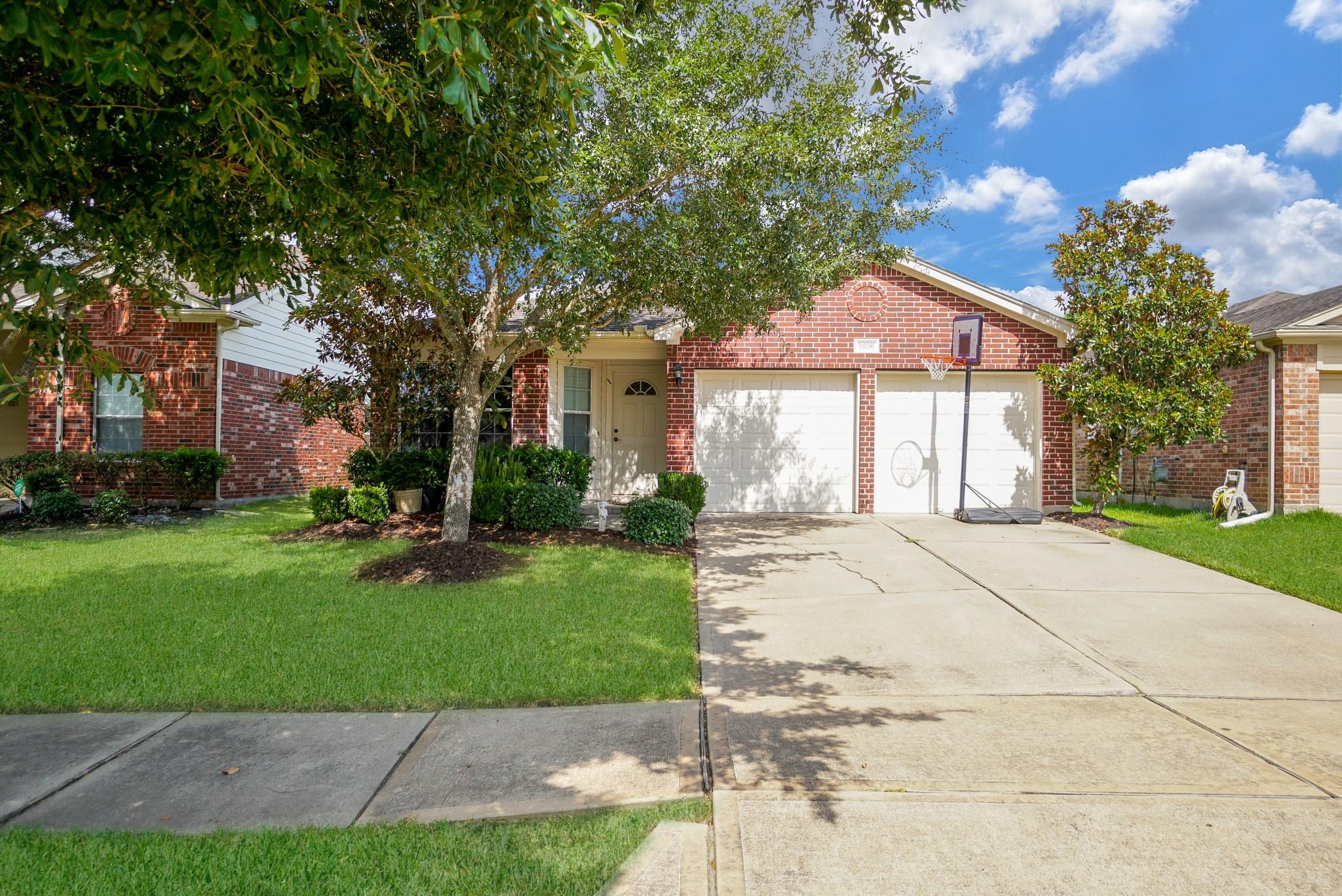 Main property image