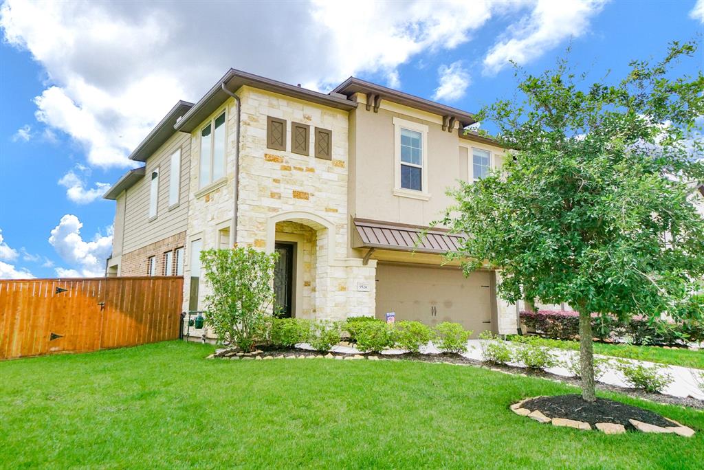 Main property image