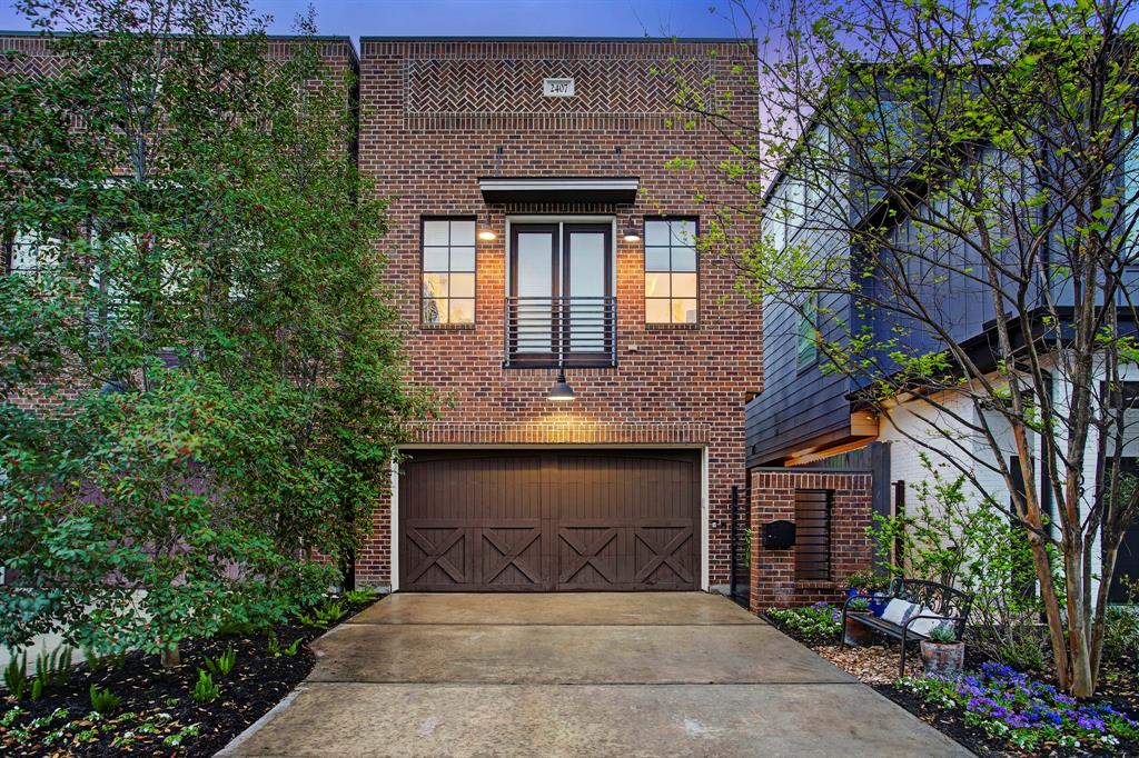 Main property image