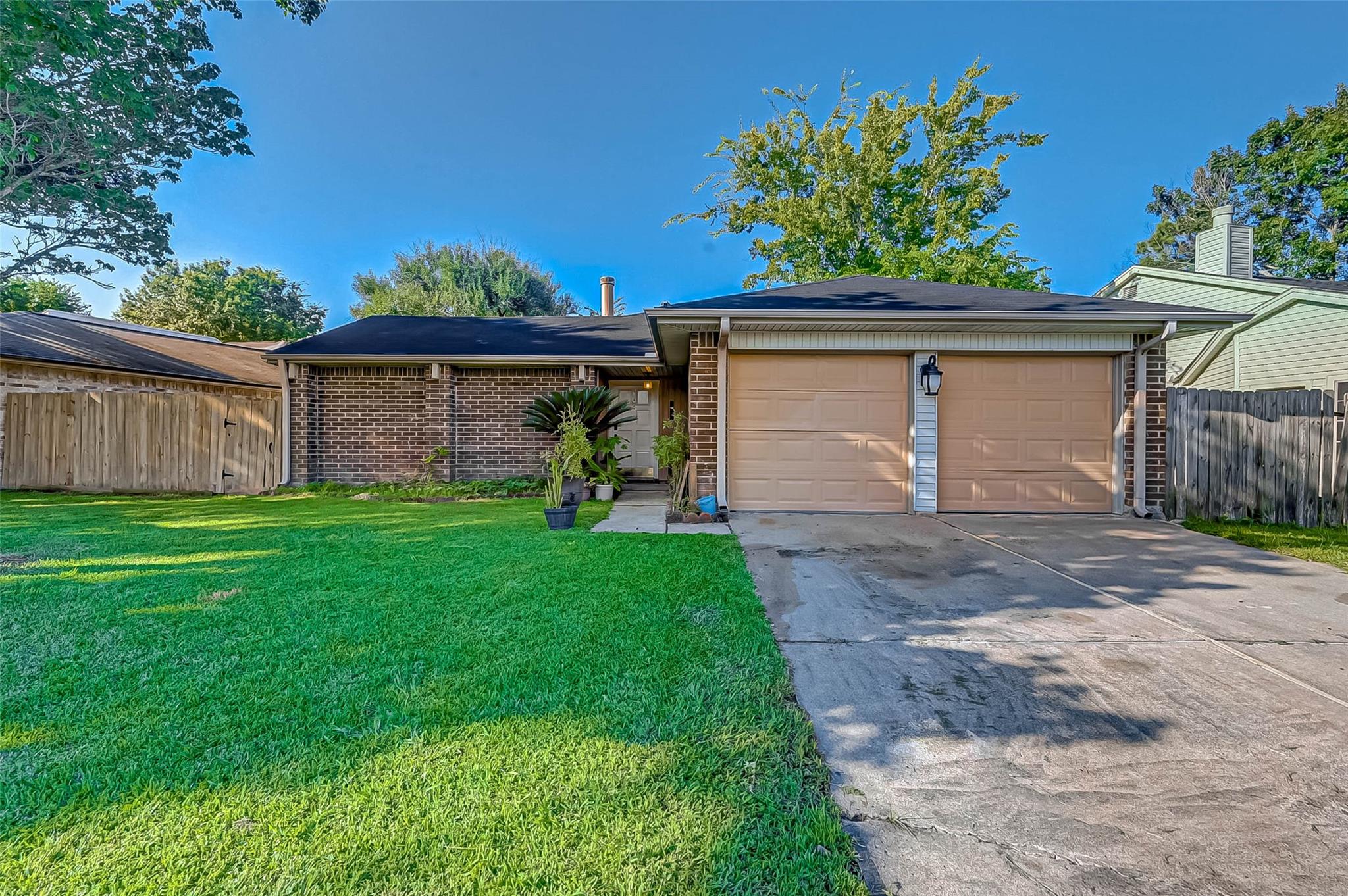 Main property image