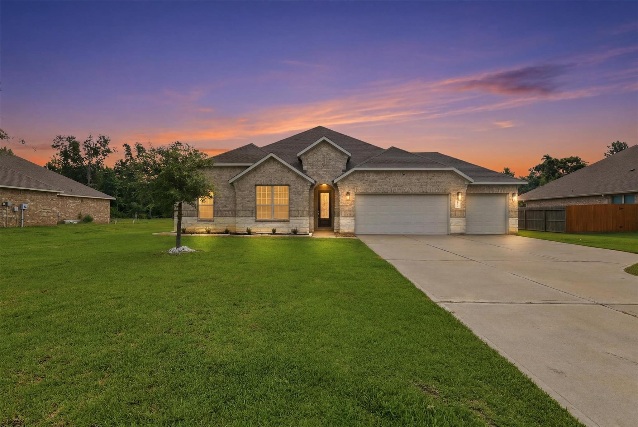 Main property image