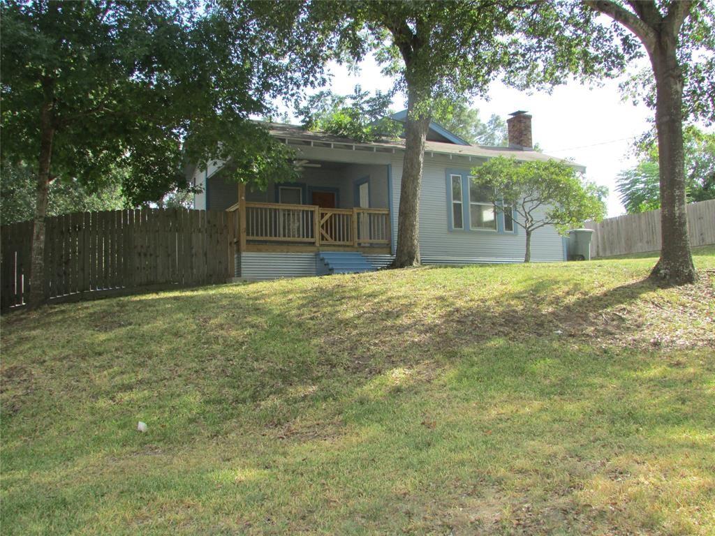 Main property image