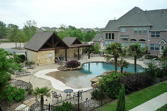 Main property image