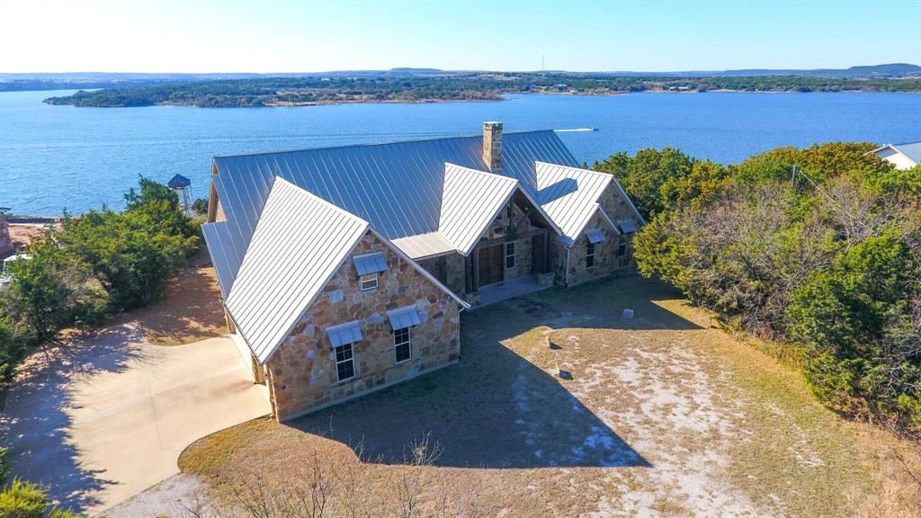 Main property image
