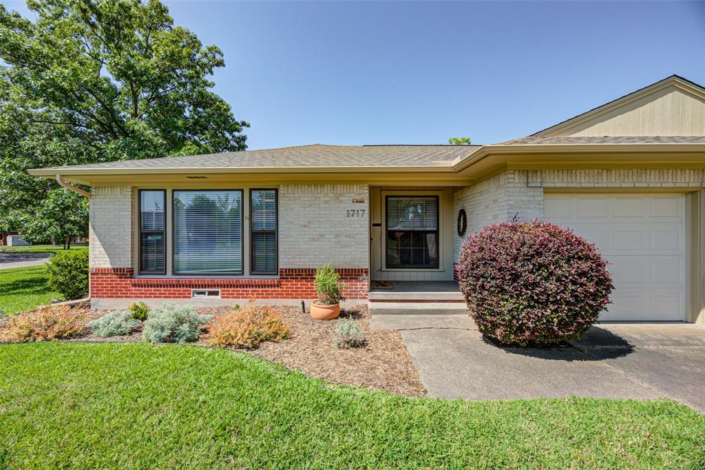 Main property image