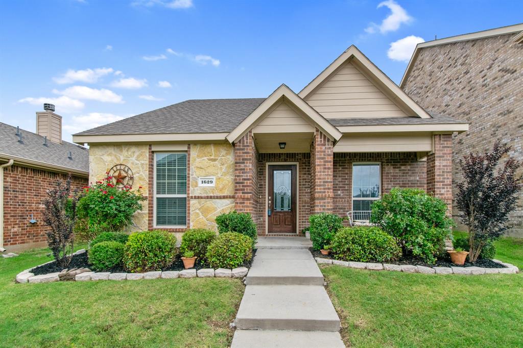 Main property image