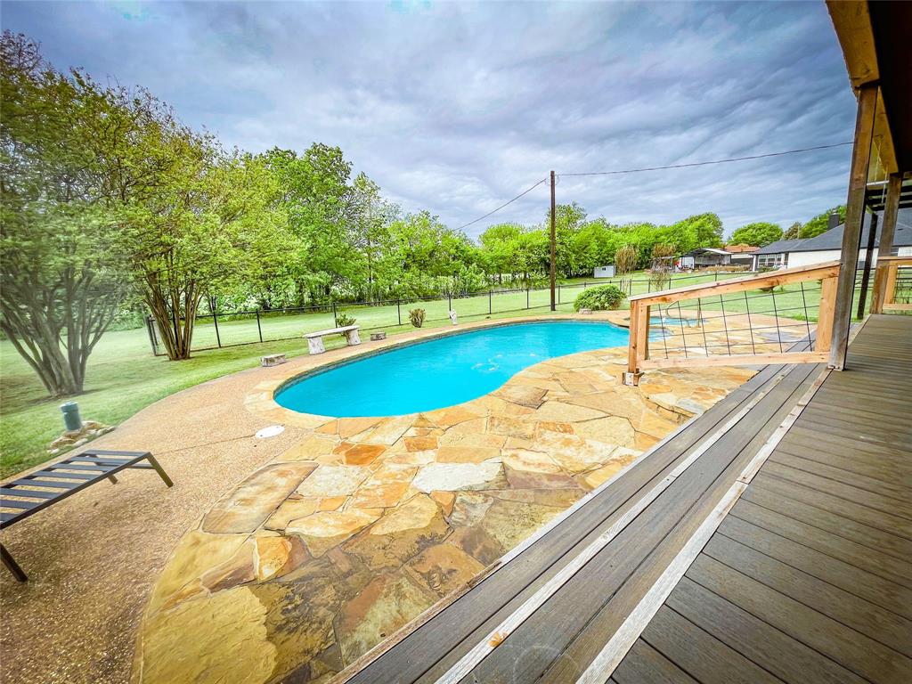 Main property image