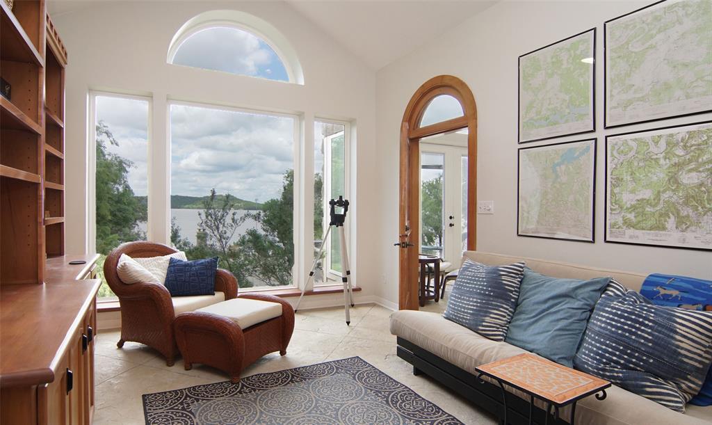 Main property image