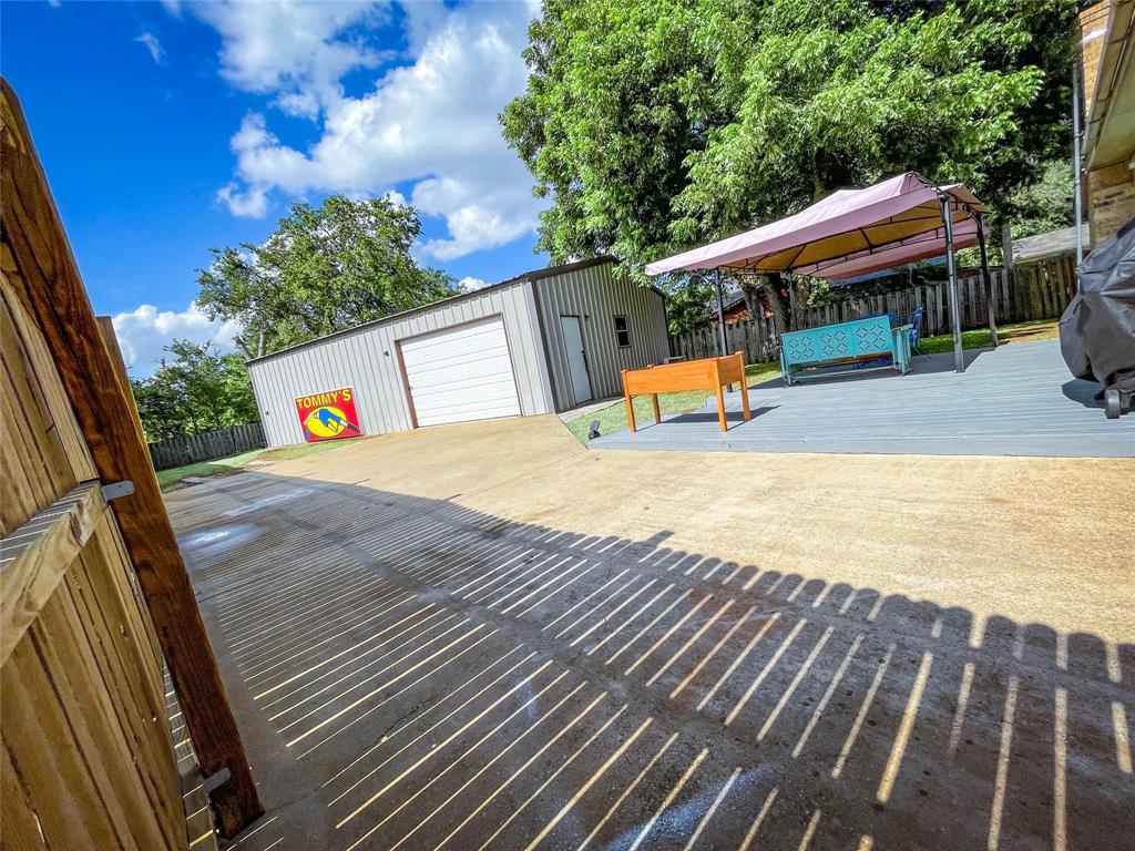 Main property image