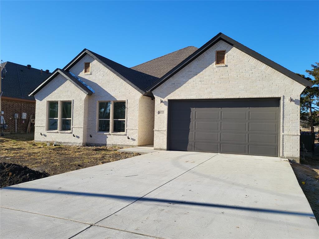 Main property image