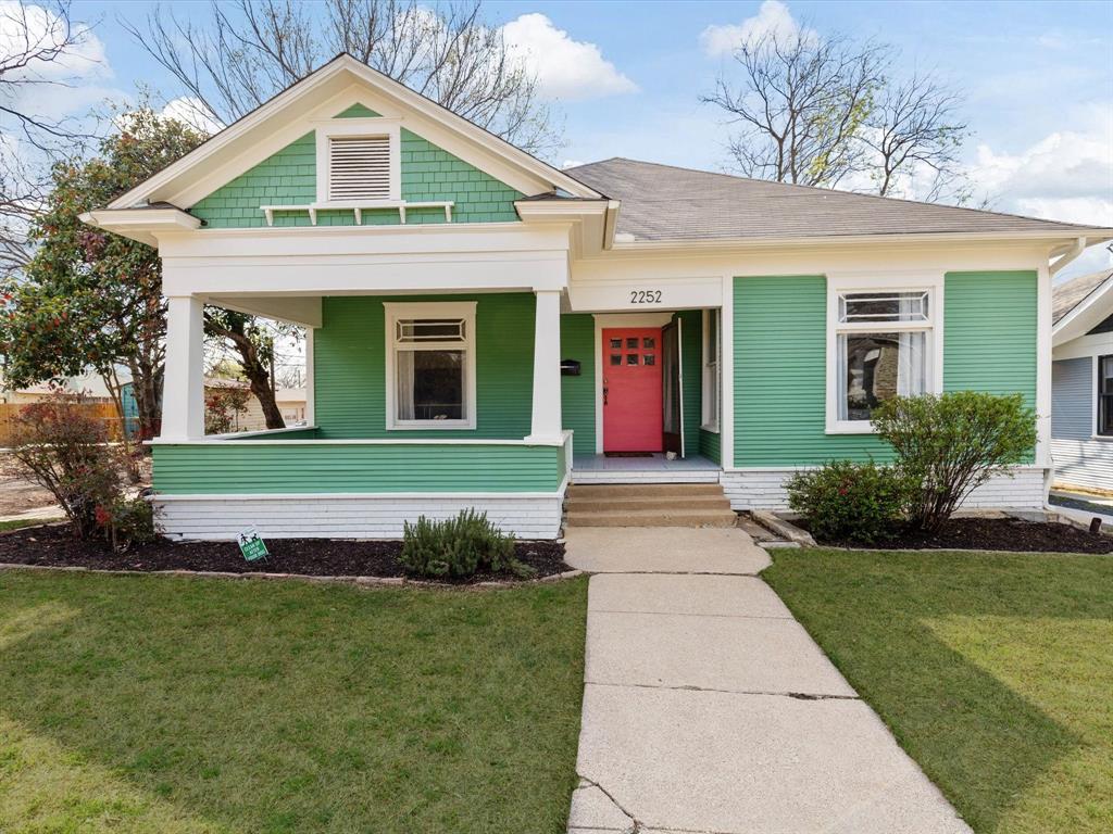 Main property image