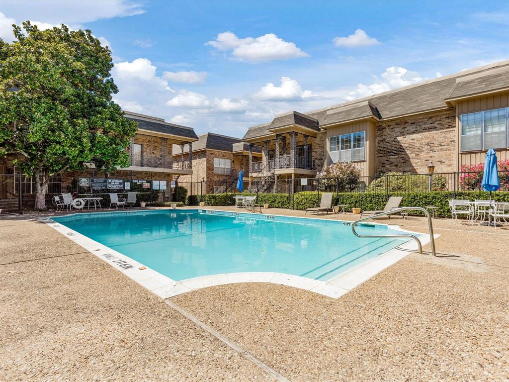 Main property image