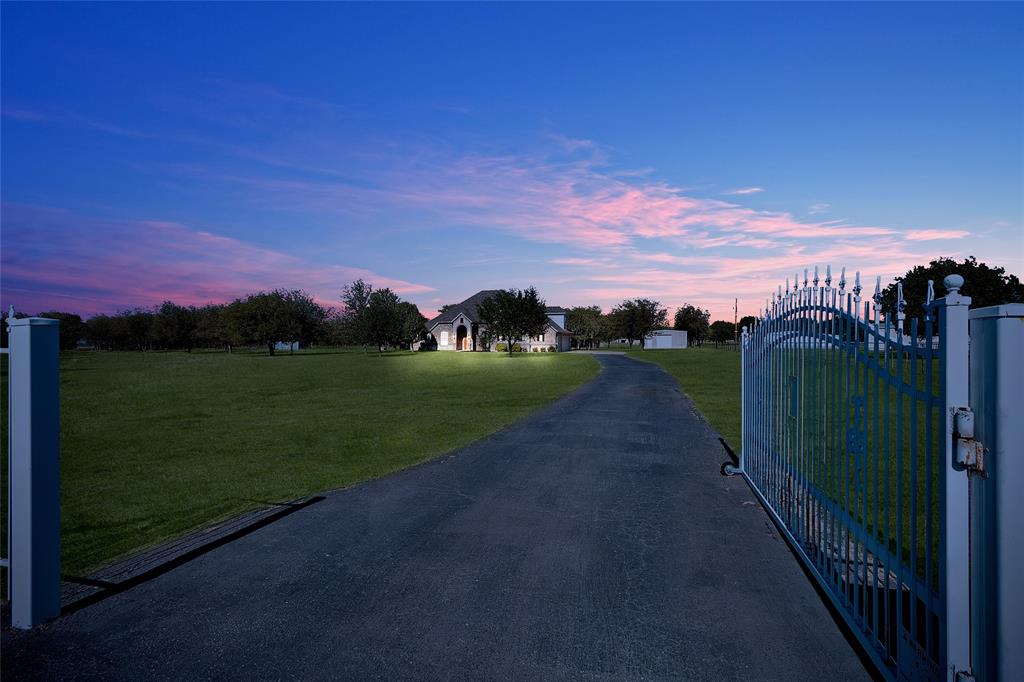 Main property image