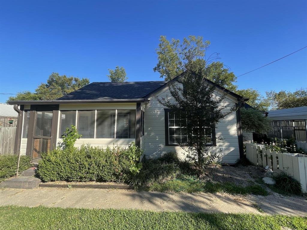 Main property image