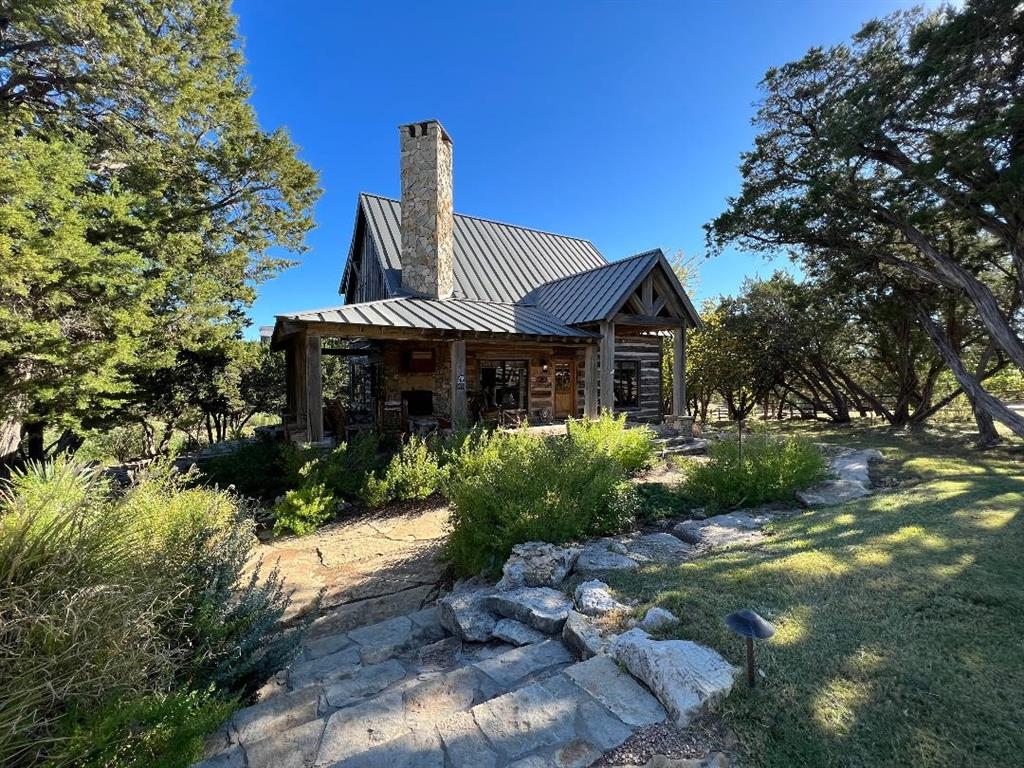 Main property image