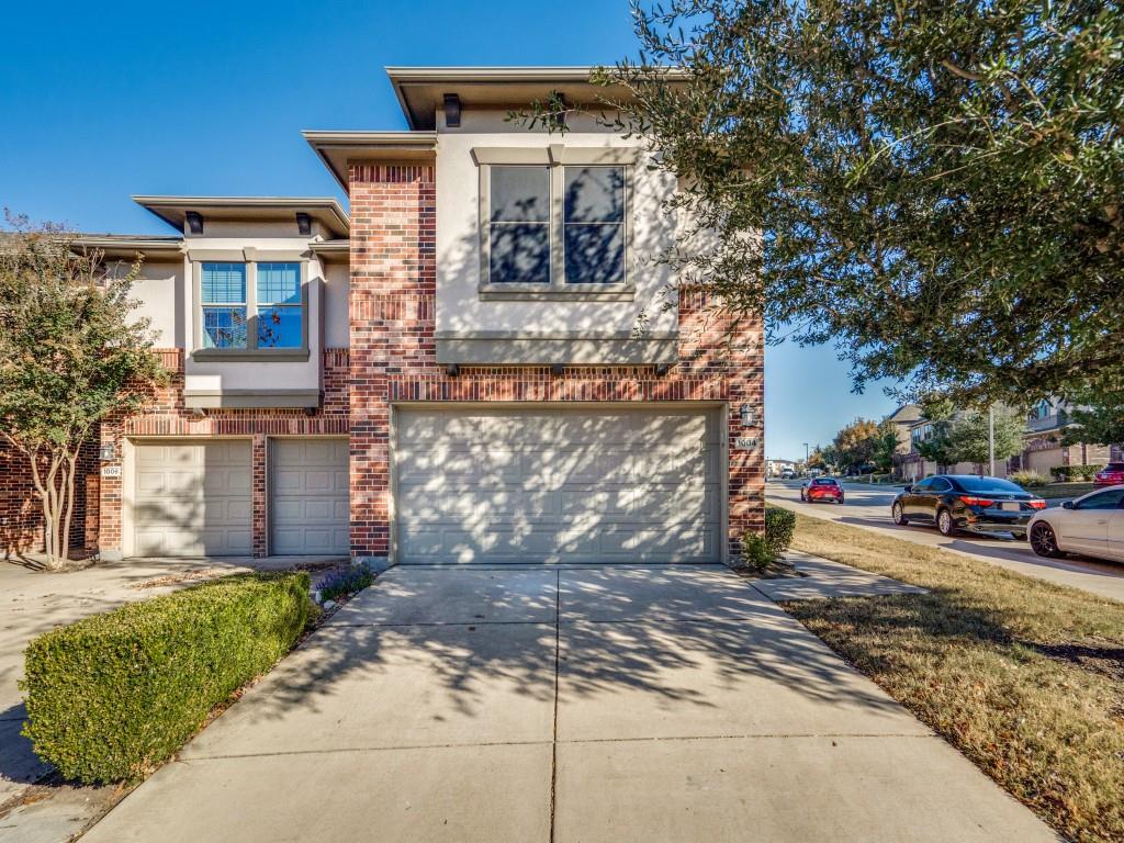 Main property image