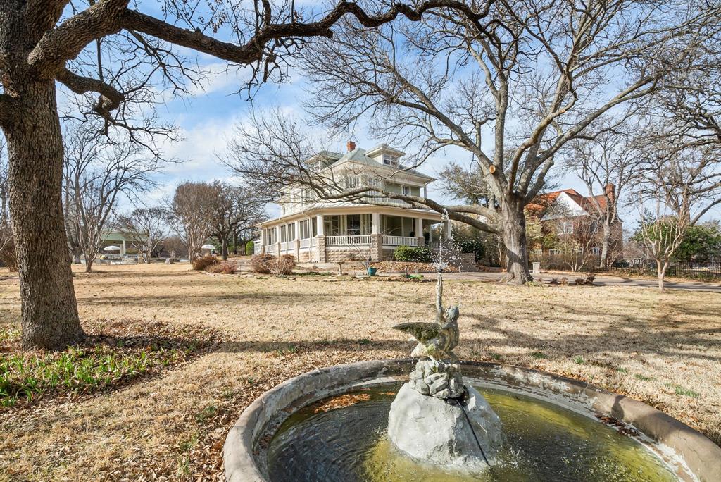 Main property image