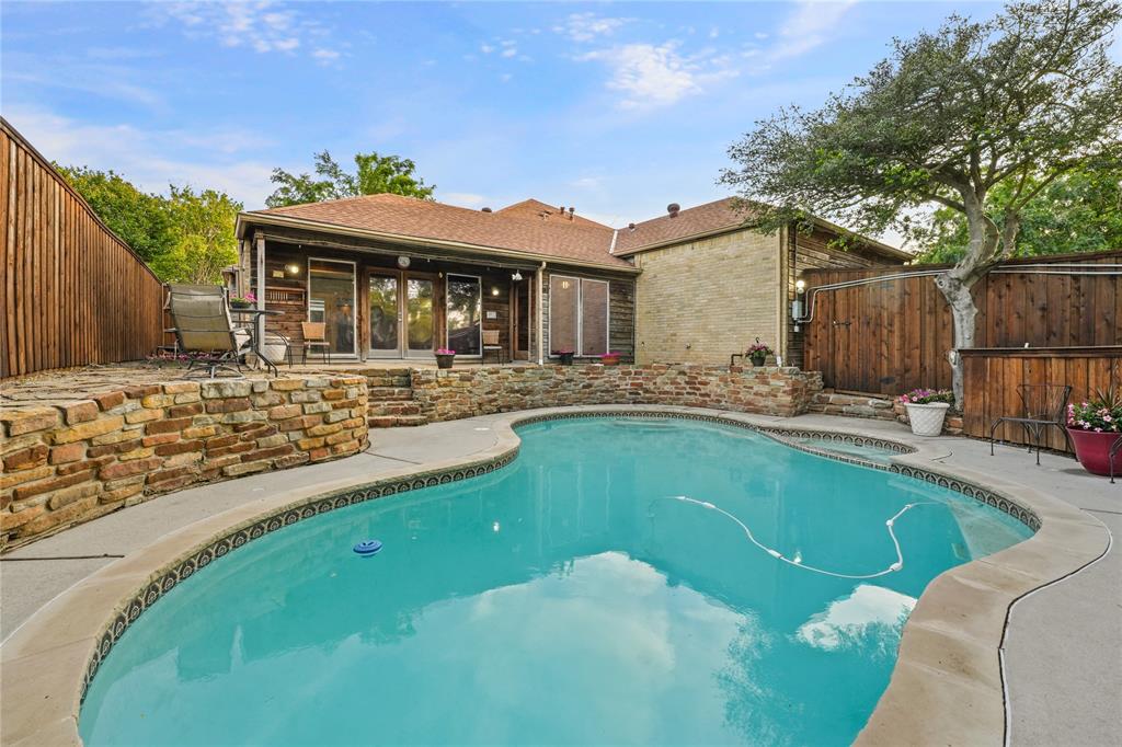 Main property image