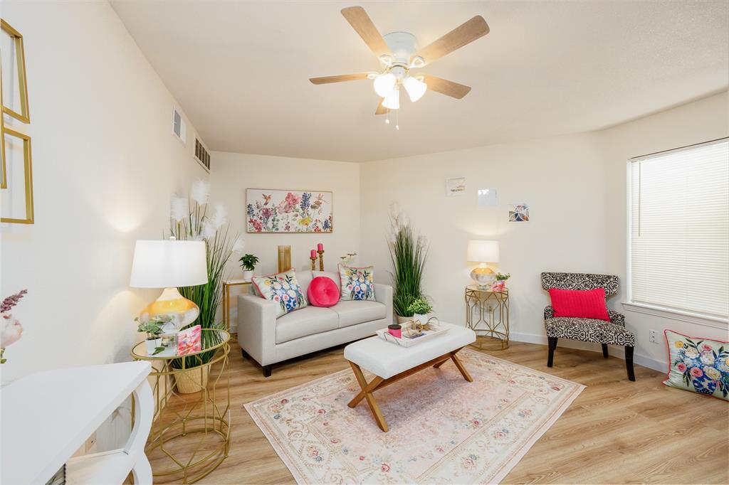 Main property image