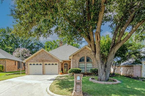 Main property image