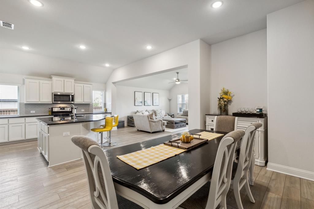 Main property image