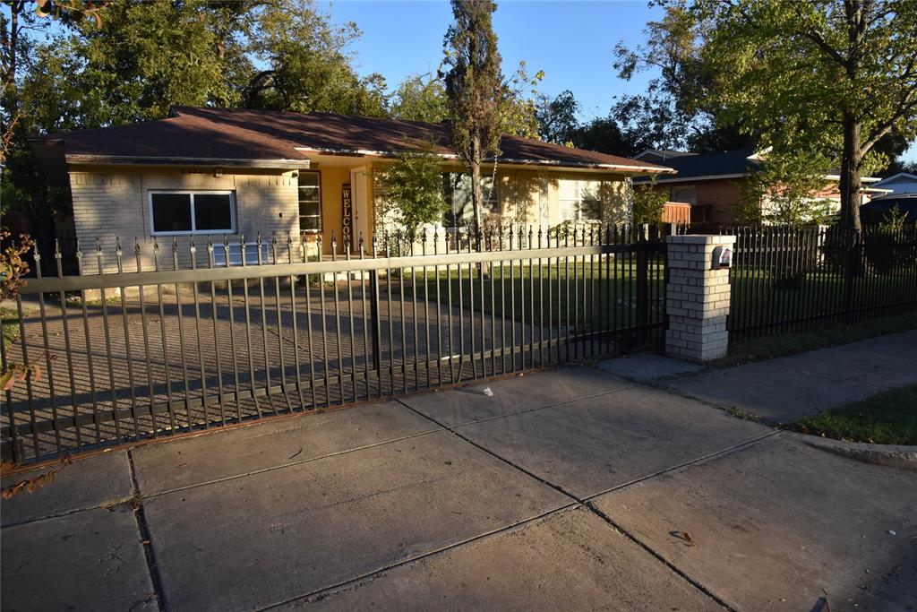 Main property image