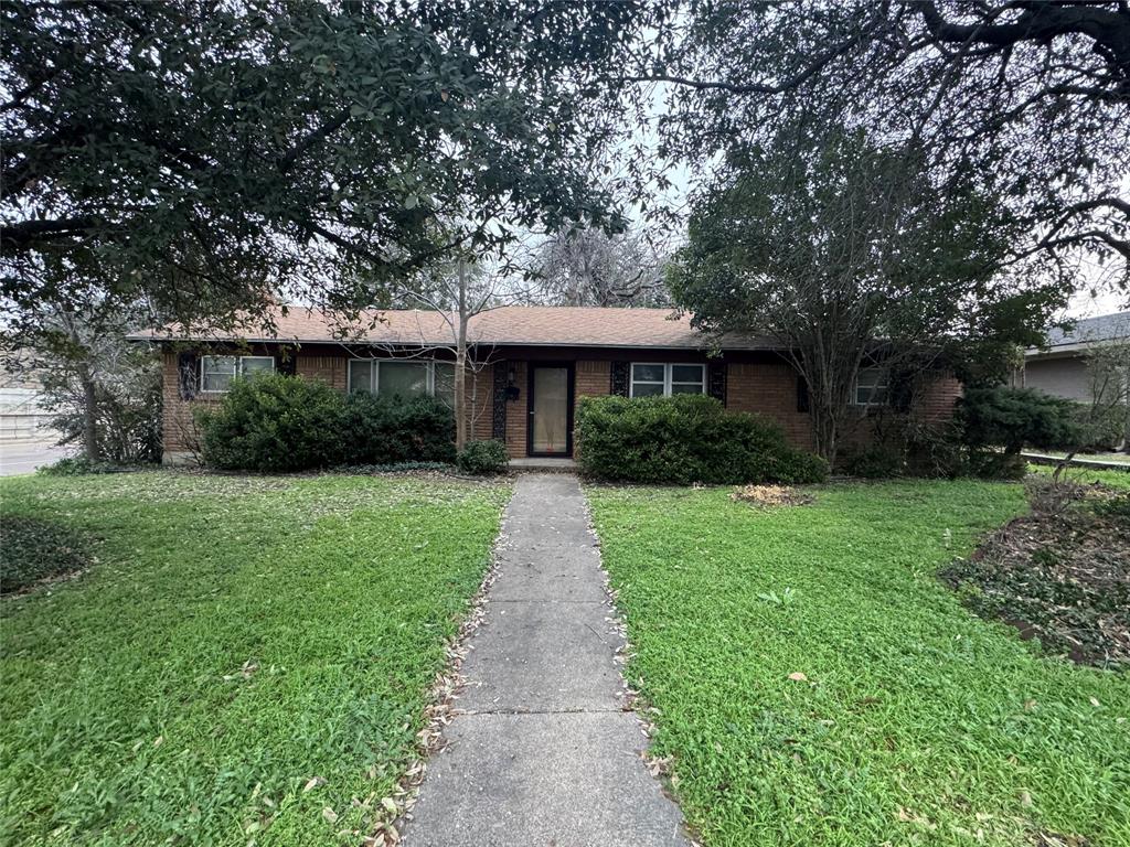Main property image