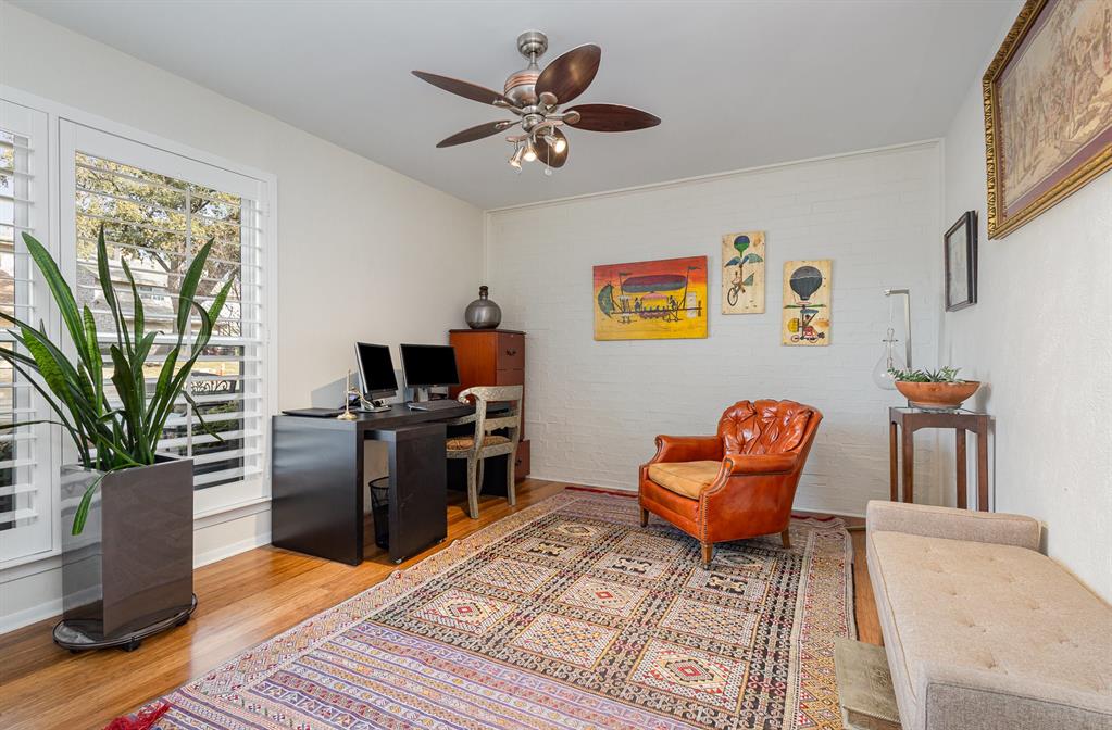 Gallery image 4