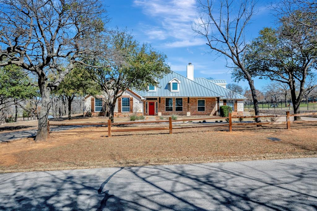 Main property image