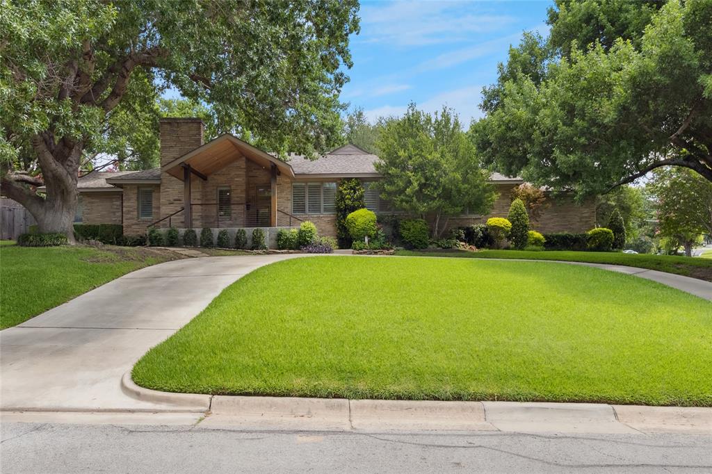 Main property image