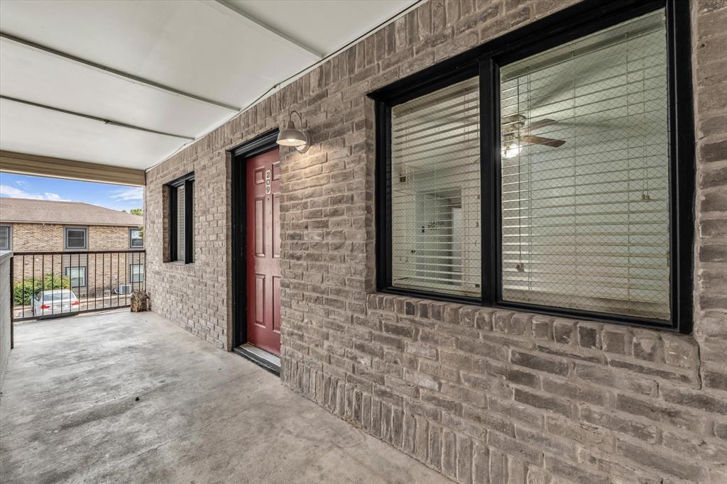 Main property image