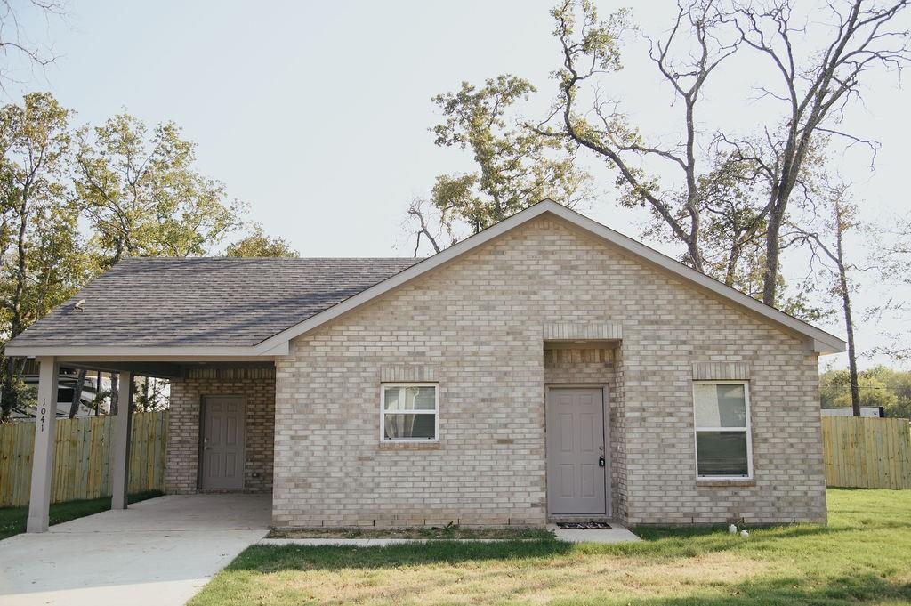 Main property image
