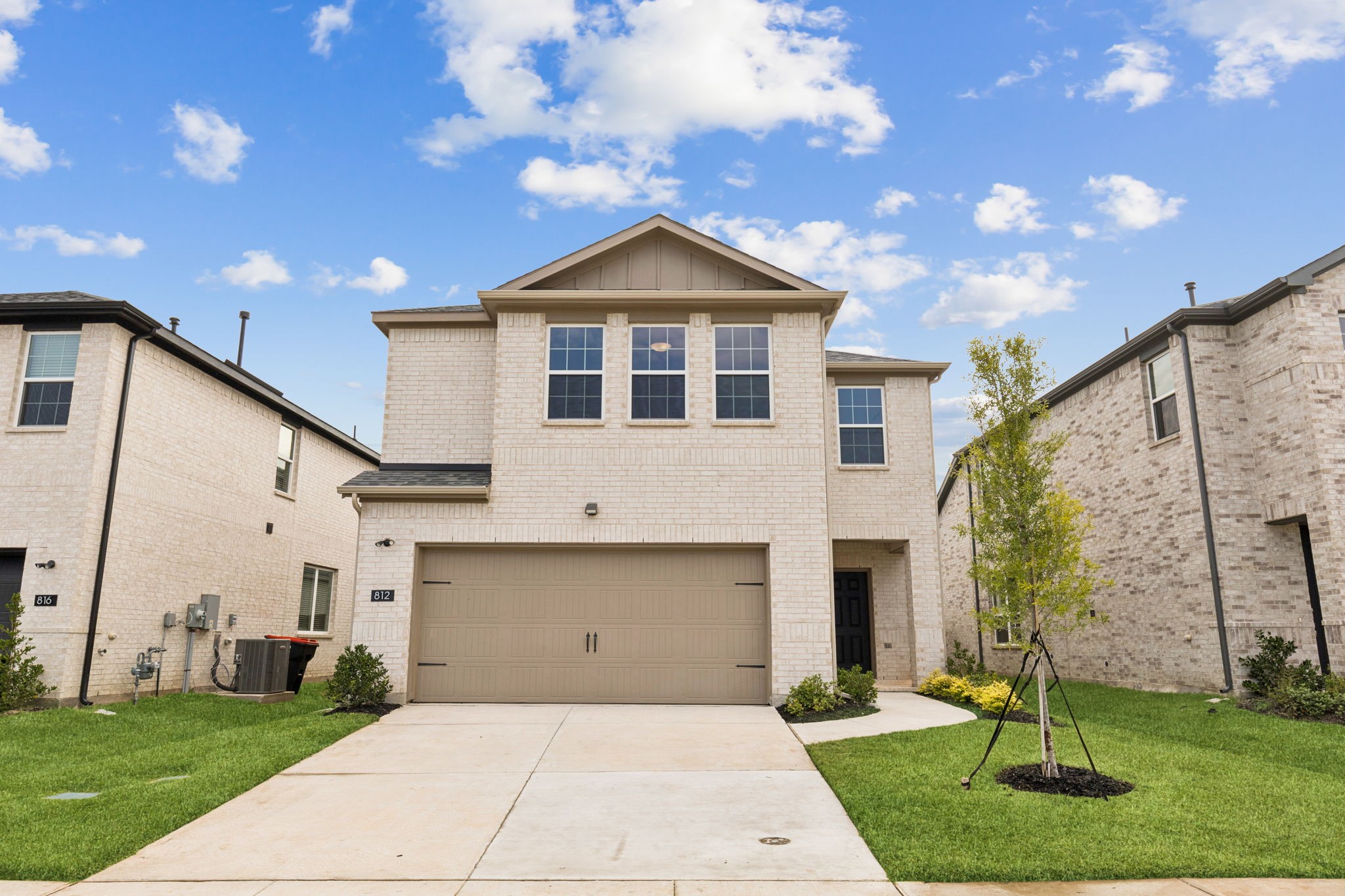 Main property image