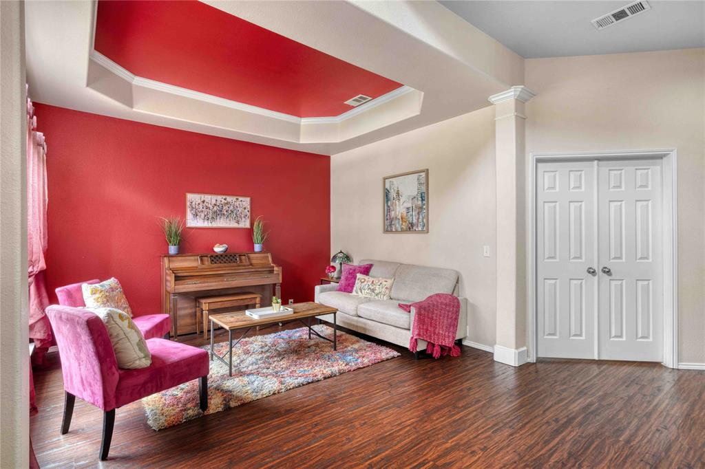 Gallery image 4